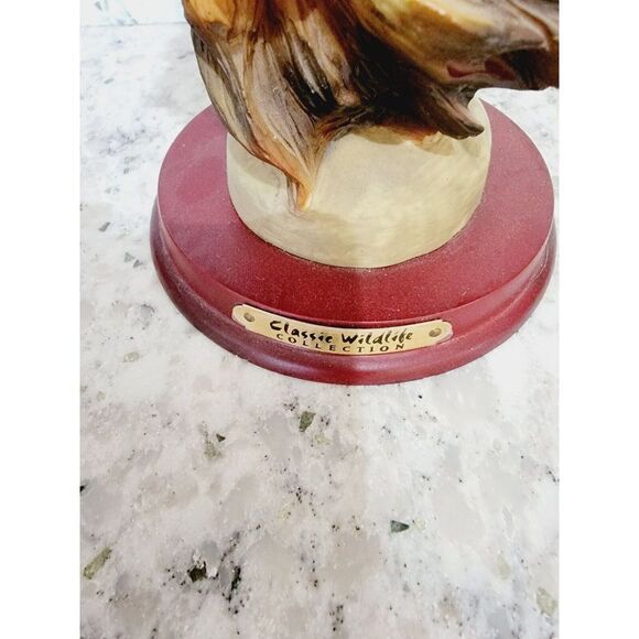 Classic Wildlife Collection Vtg Lion Figurine Heavy Statue 8.5" Tall Animal - Picture 5 of 8